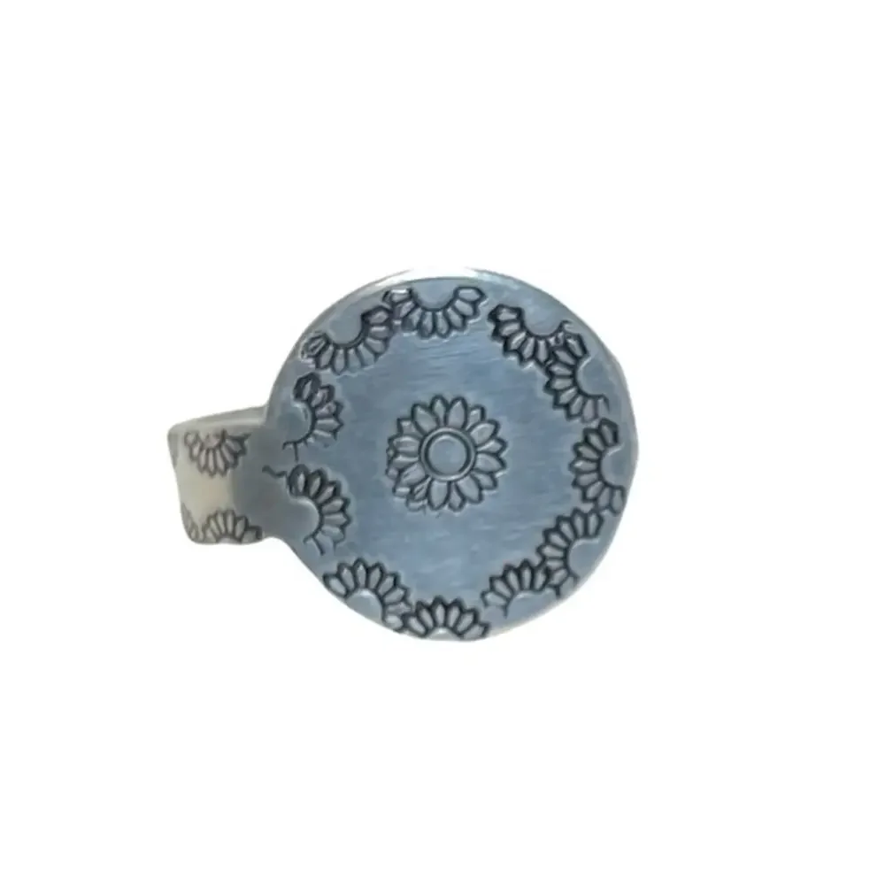 Handmade 9 stamped sunflower silver adjustable hypoallergenic medallion ring‎